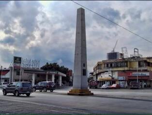 Obelisco en honor a José Martí. Cruce seguro, regeneración, reordenamiento y generación de un espacio público y creación de rotonda 