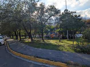 Rehabilitación del Parque Caramelos, en Cumbres 2do Sector.